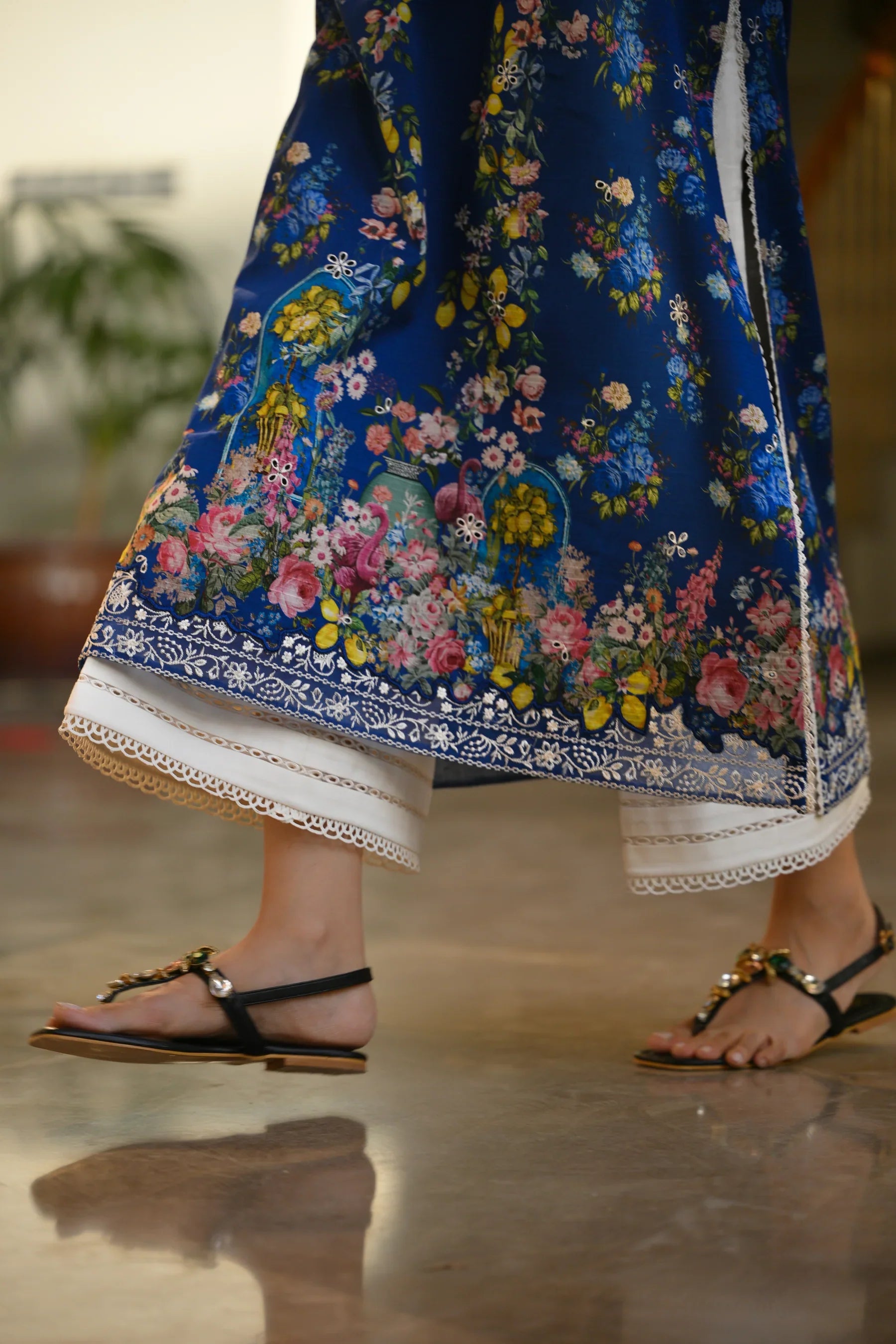MIDNIGHT IN MAY LUXURY PRINTED EMBROIDERED LAWN SUITE RANGZAIB