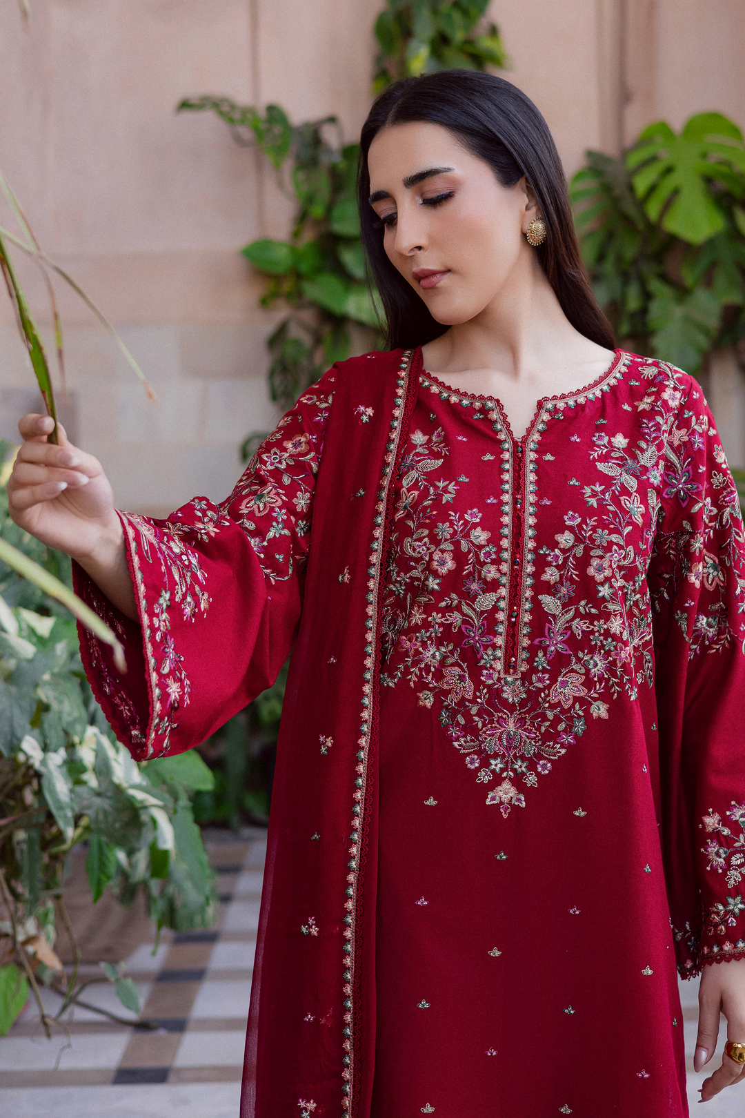 Rangzaib “Noor-e-Nazakat” Embroidered 3PCS Suit – Eid Collection