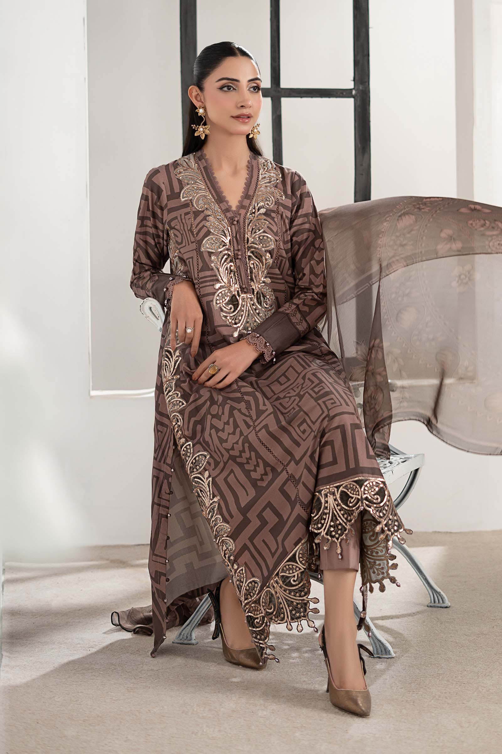MB Luxury Digital Lawn – 3PC Unstitched Suit-2213-A
