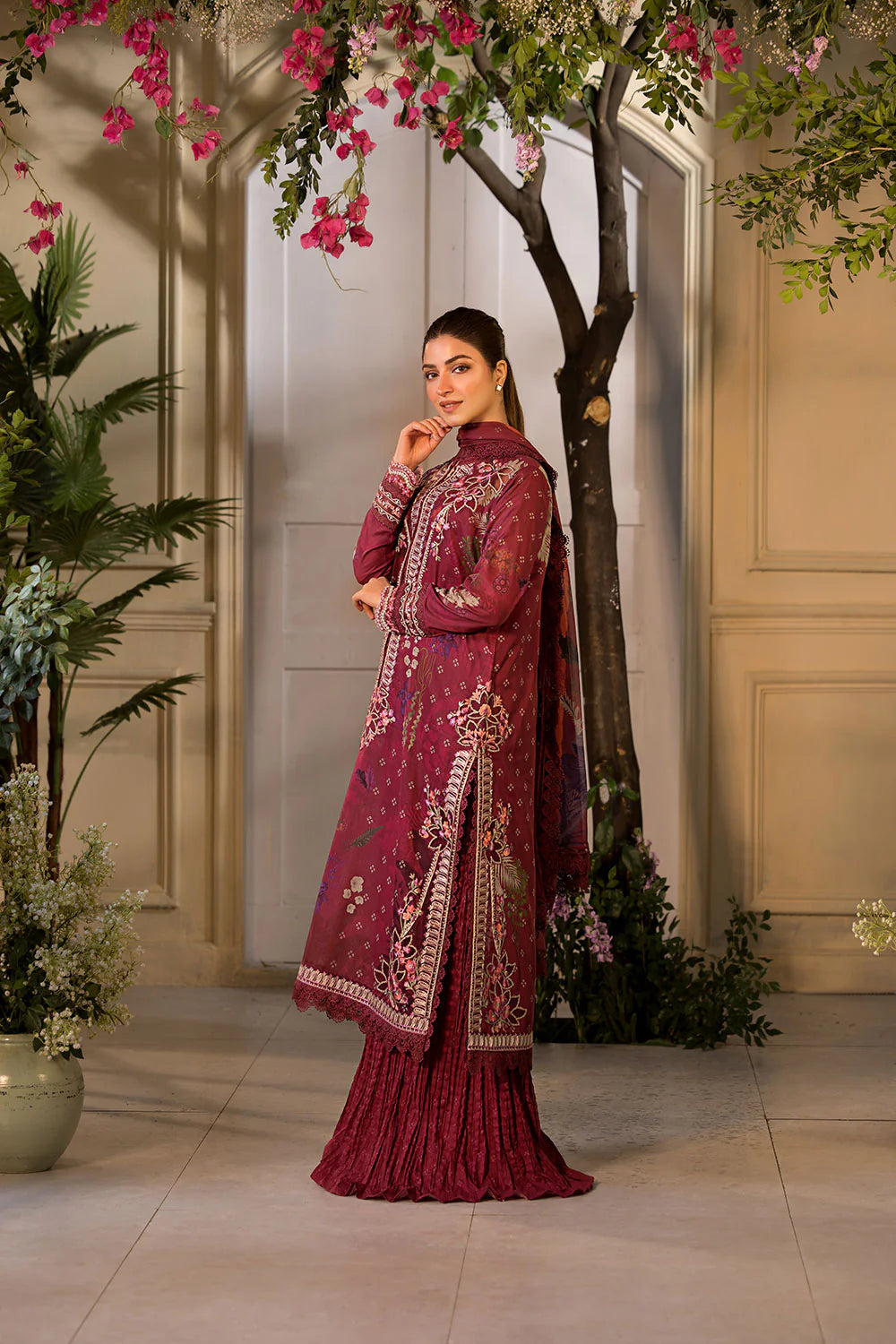 Élan Swiss Voil Signature 3-piece unstitched suit