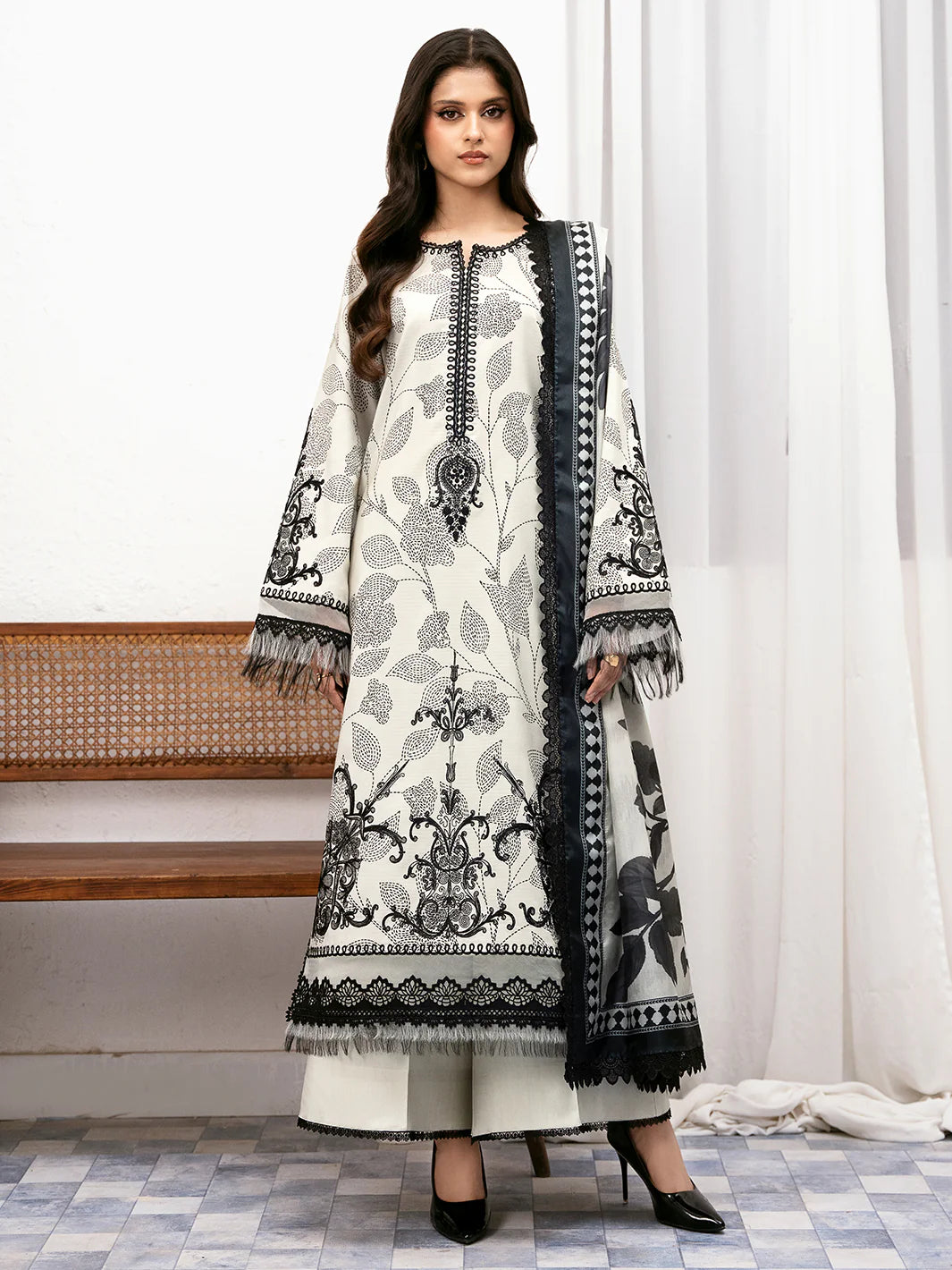 73-B | 3 PC LAWN UNSTITCHED