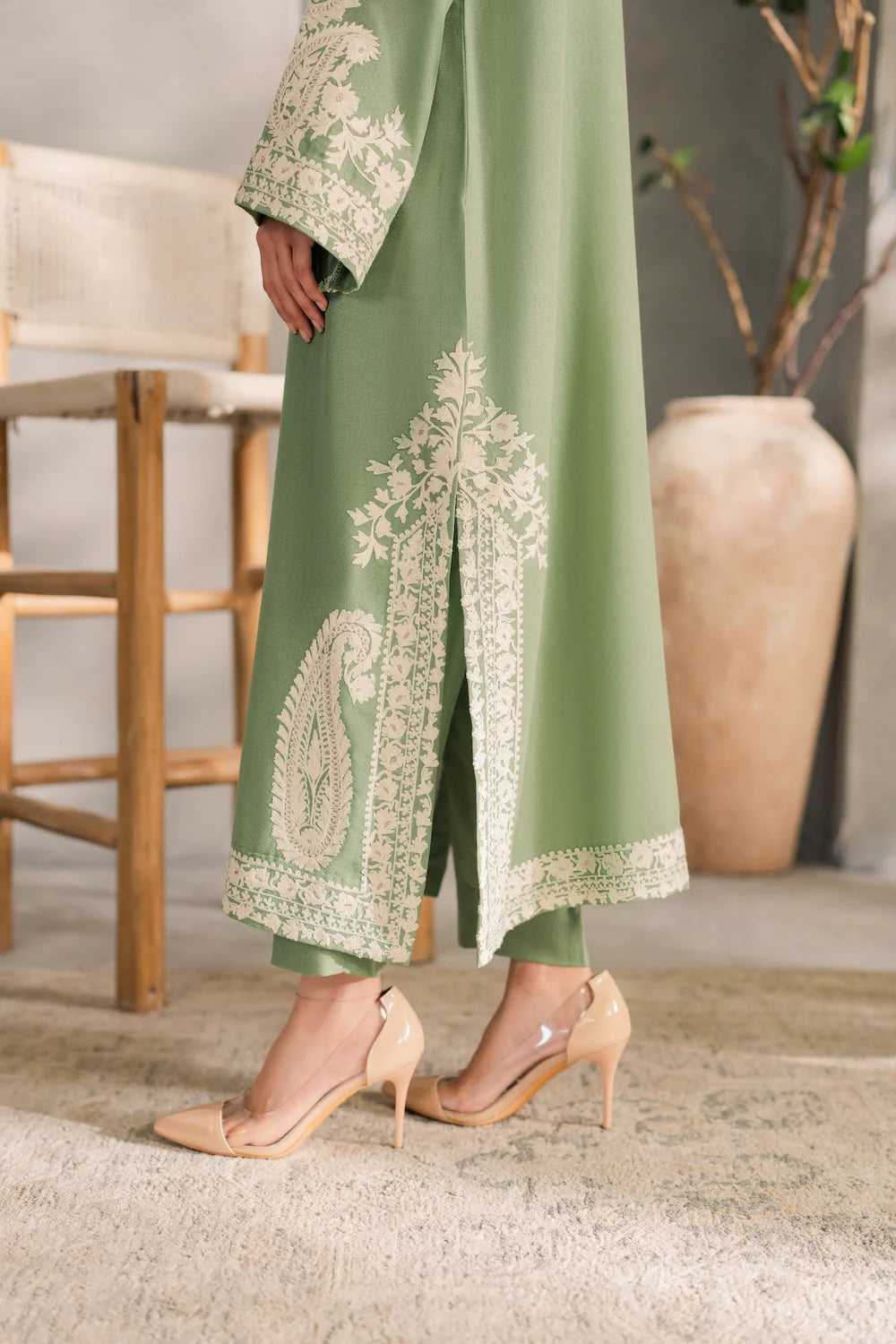 A&N Premium Eid ul Azha Embroidered Lawn Suit – 3PC Unstitched