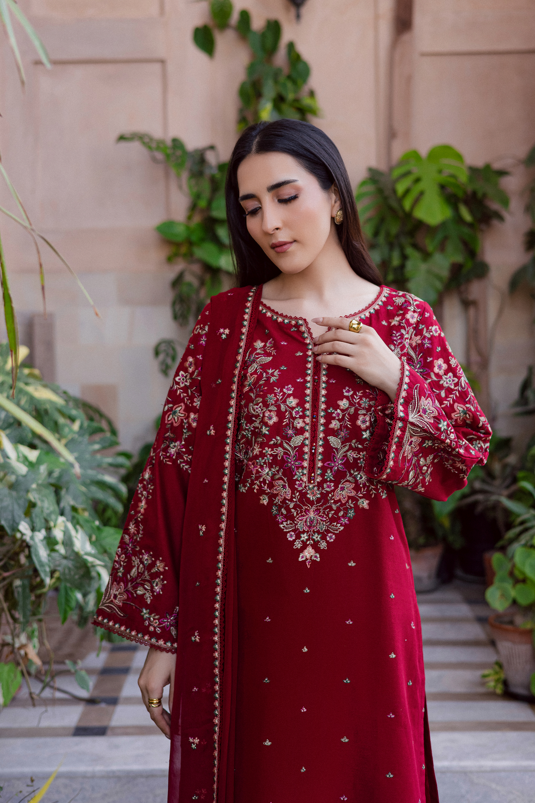 Rangzaib “Noor-e-Nazakat” Embroidered 3PCS Suit – Eid Collection