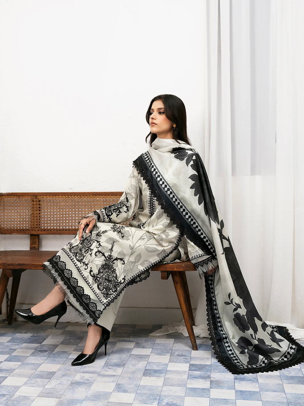 73-B | 3 PC LAWN UNSTITCHED
