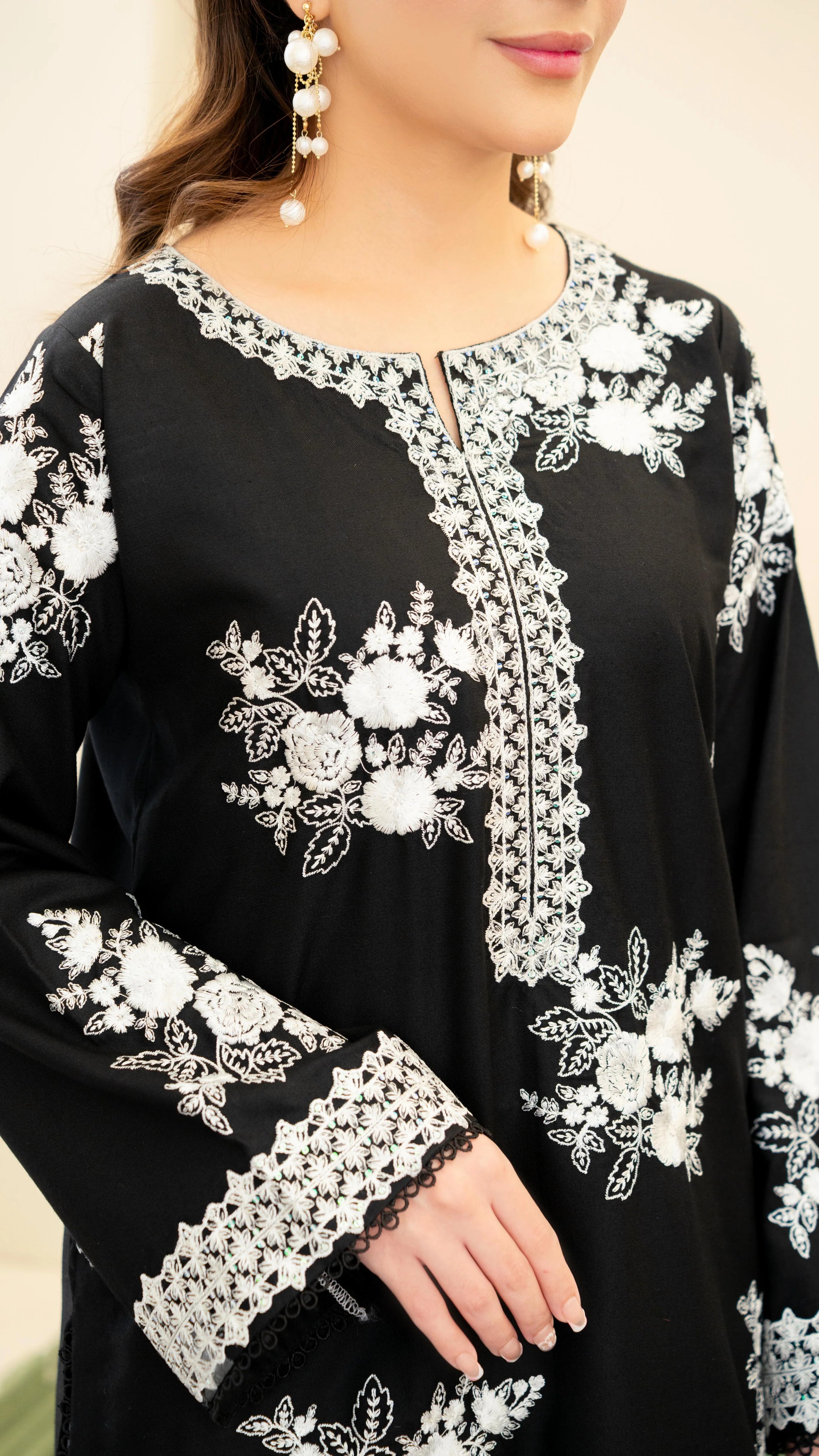 Noore Luxury Embroidered 3PC Lawn Suit – 2238 - A