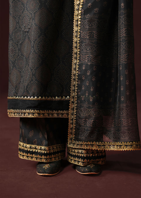 Humjoli Noor Festive Lawn ’26 3PC Unstitched Premium Lawn Suit-E23